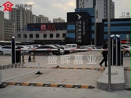 北京车牌识别停车管理系统轻松解决停车难问题？